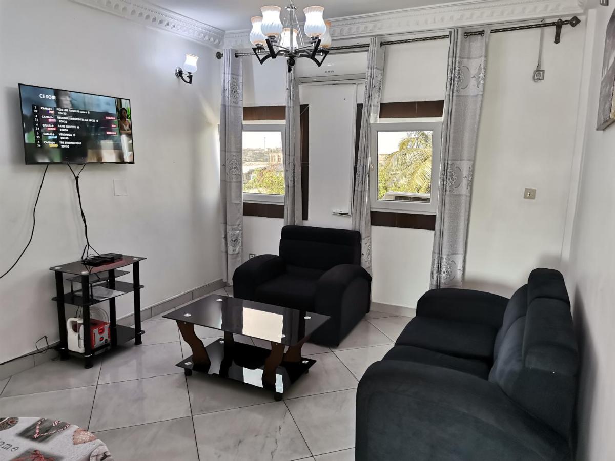 Residence Hoteliere Mb-202 C Douala Kültér fotó