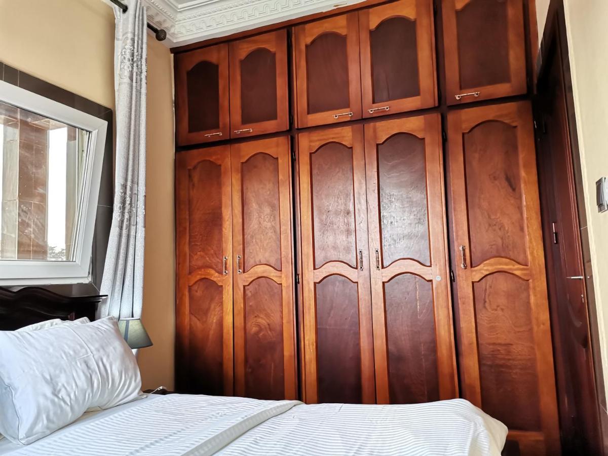 Residence Hoteliere Mb-202 C Douala Kültér fotó