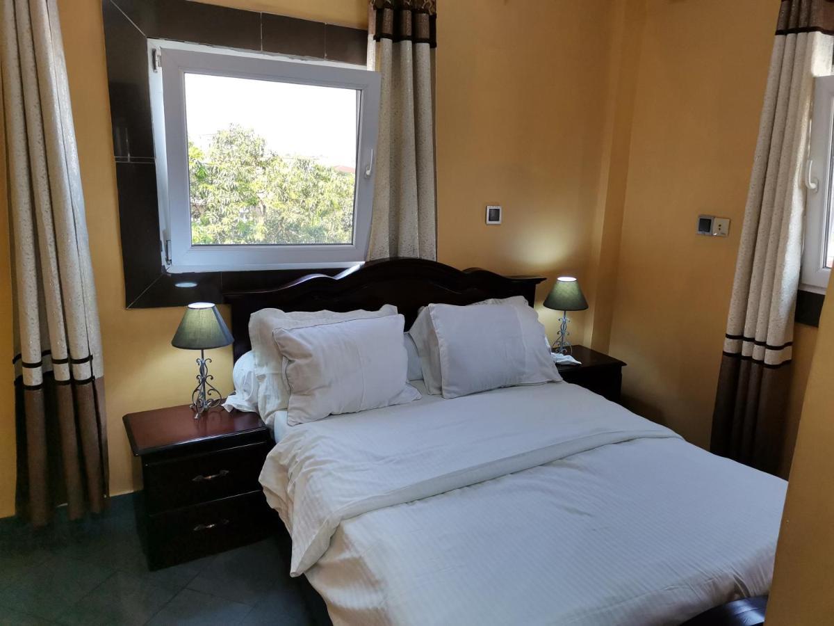 Residence Hoteliere Mb-202 C Douala Kültér fotó