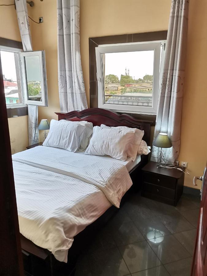 Residence Hoteliere Mb-202 C Douala Kültér fotó