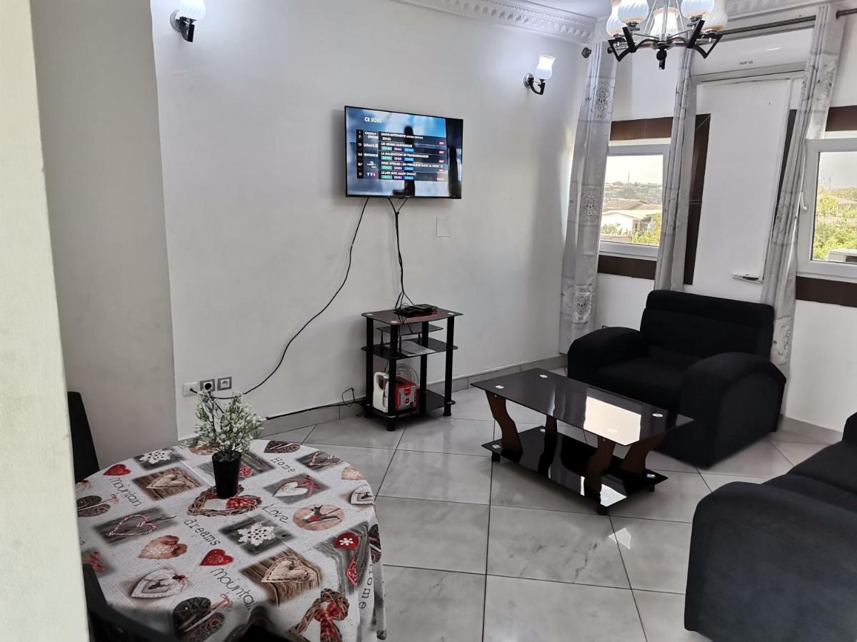 Residence Hoteliere Mb-202 C Douala Kültér fotó