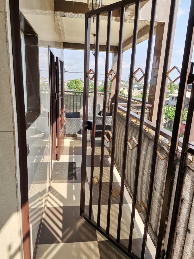 Residence Hoteliere Mb-202 C Douala Kültér fotó
